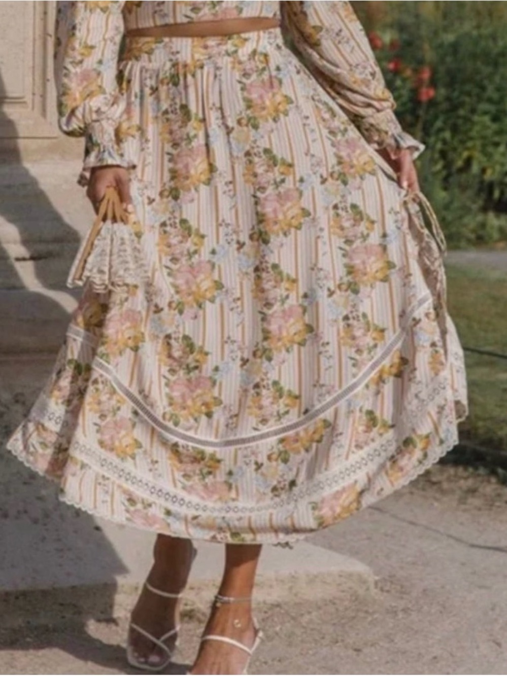 Lisa Danielle skirt size medium BNWT
